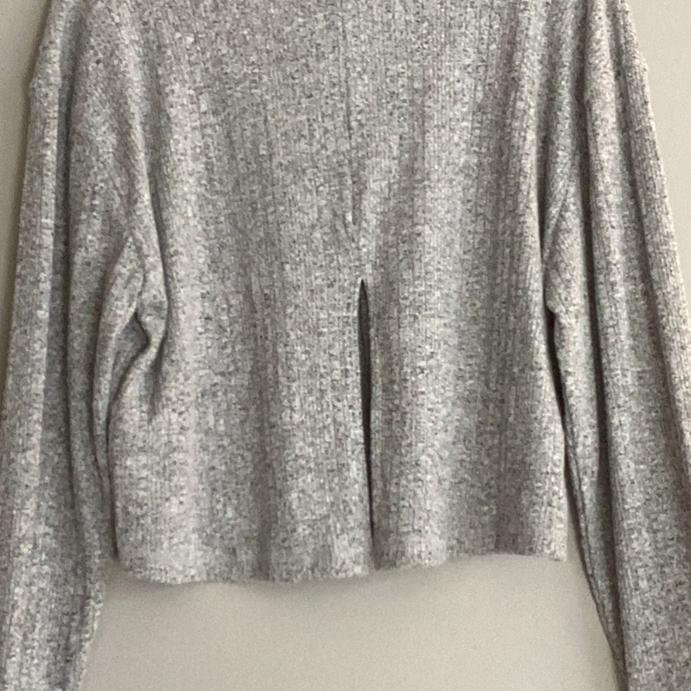 NWT RIBBED LIGHT GRAY TOPSHOP SWEATER SIZE 12 - Picture 3 of 6